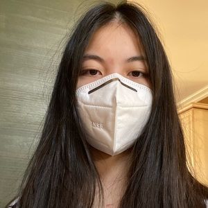 Meet your Posher, Justine